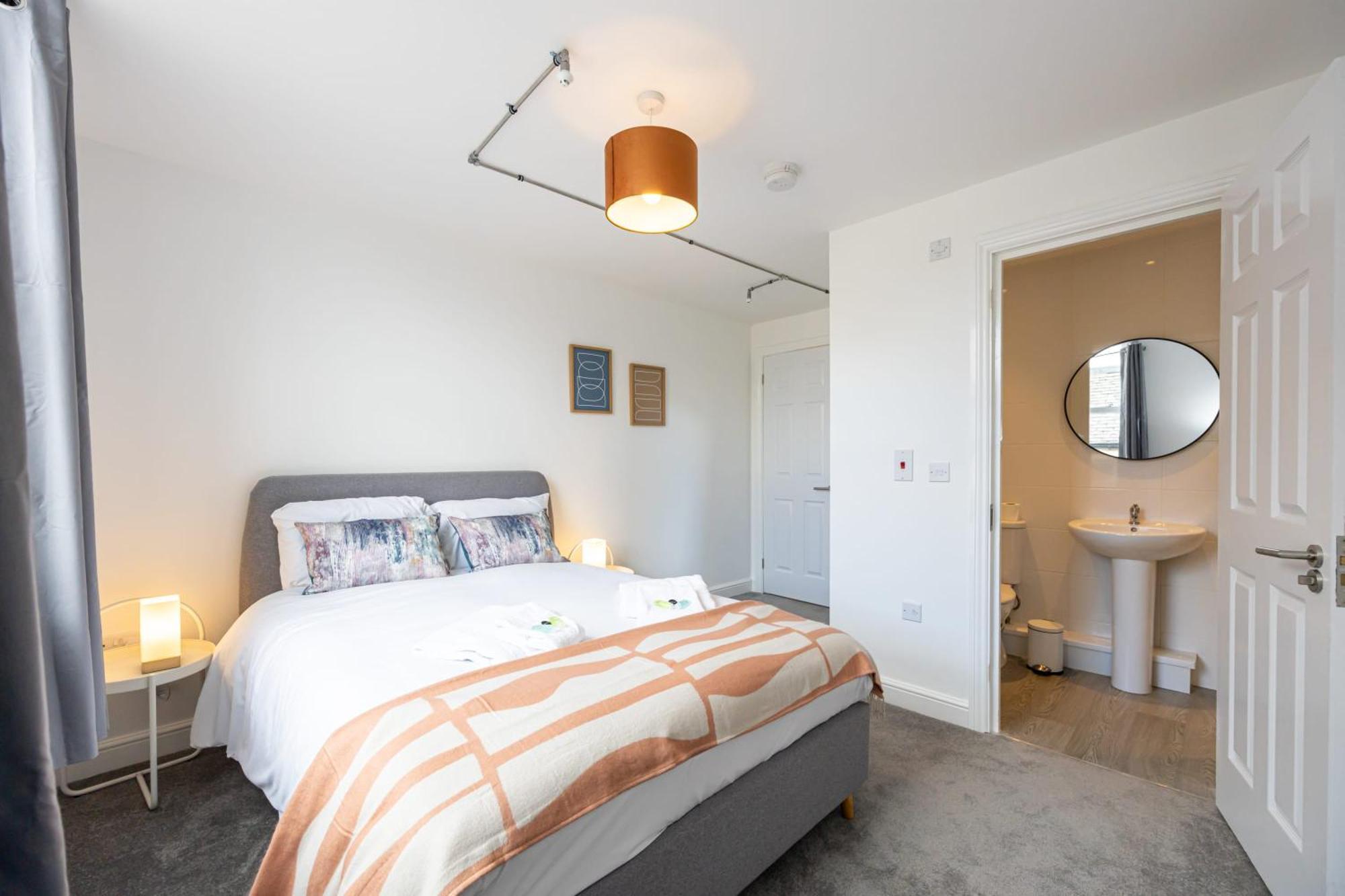 Beautiful 1 Bed 20Mins To Central Manchester Bolton Buitenkant foto