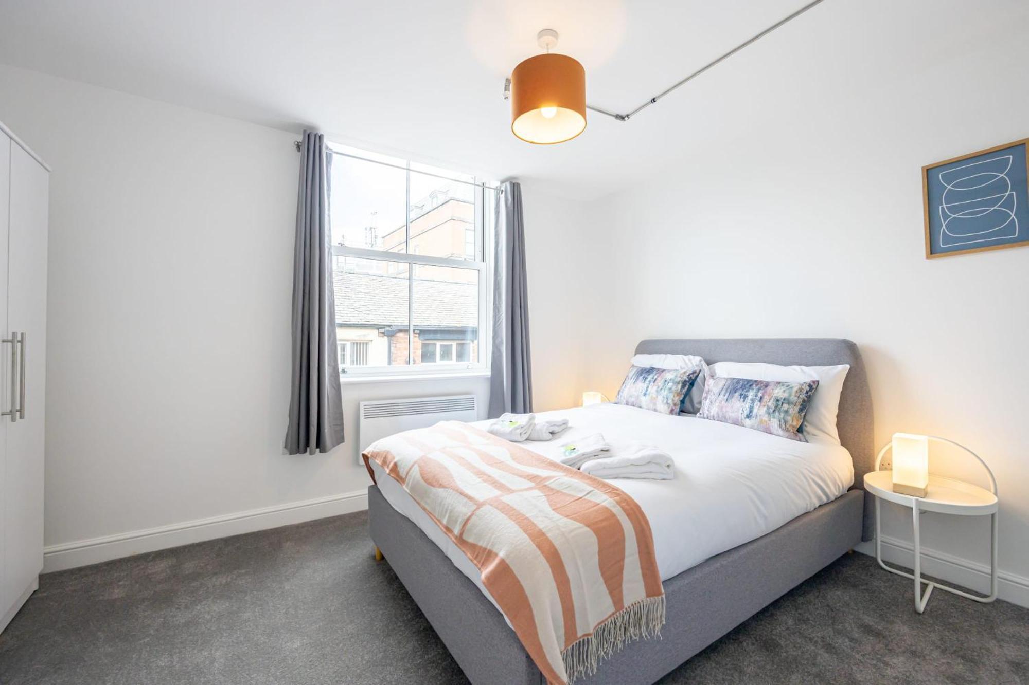 Beautiful 1 Bed 20Mins To Central Manchester Bolton Buitenkant foto