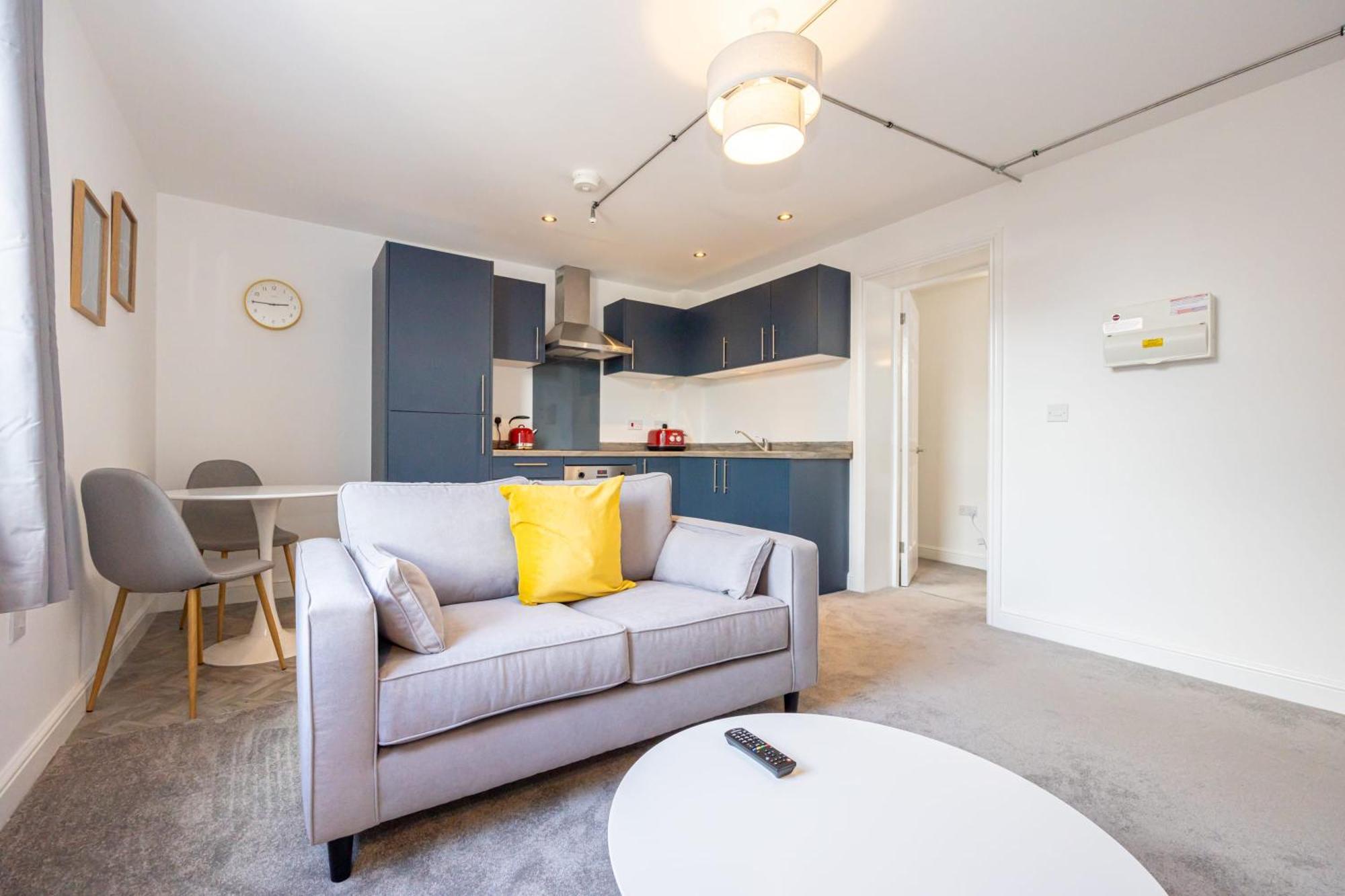 Beautiful 1 Bed 20Mins To Central Manchester Bolton Buitenkant foto