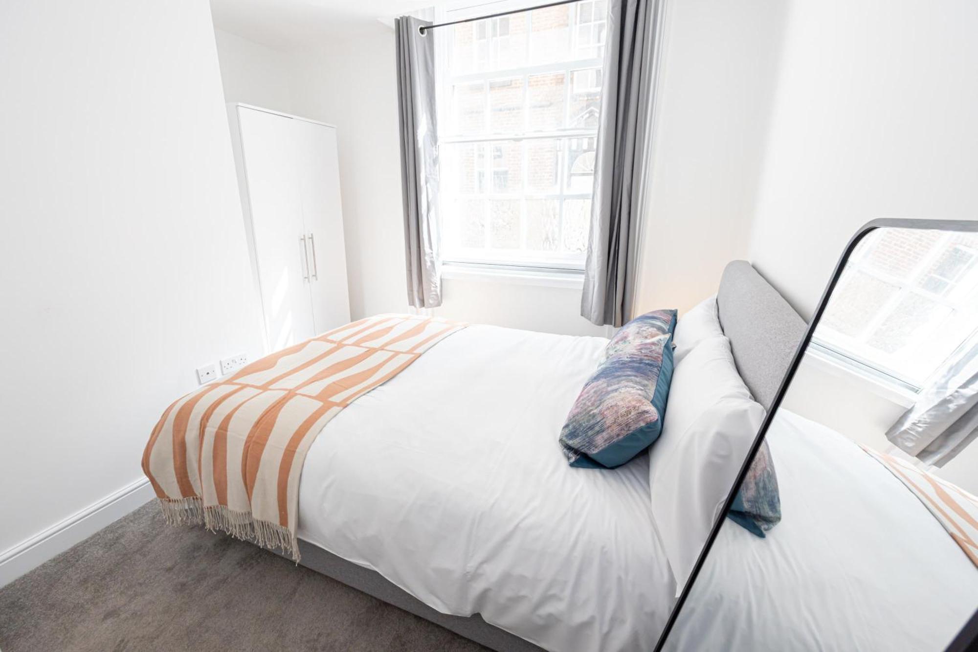Beautiful 1 Bed 20Mins To Central Manchester Bolton Buitenkant foto