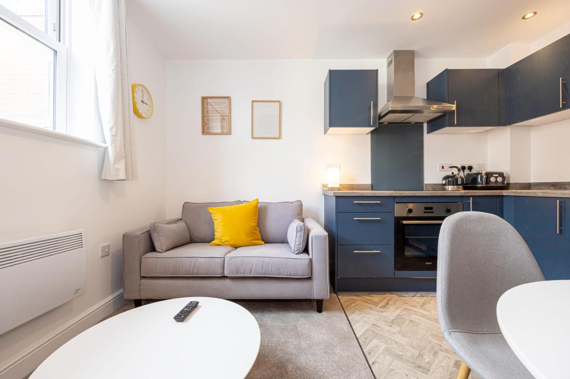 Beautiful 1 Bed 20Mins To Central Manchester Bolton Buitenkant foto