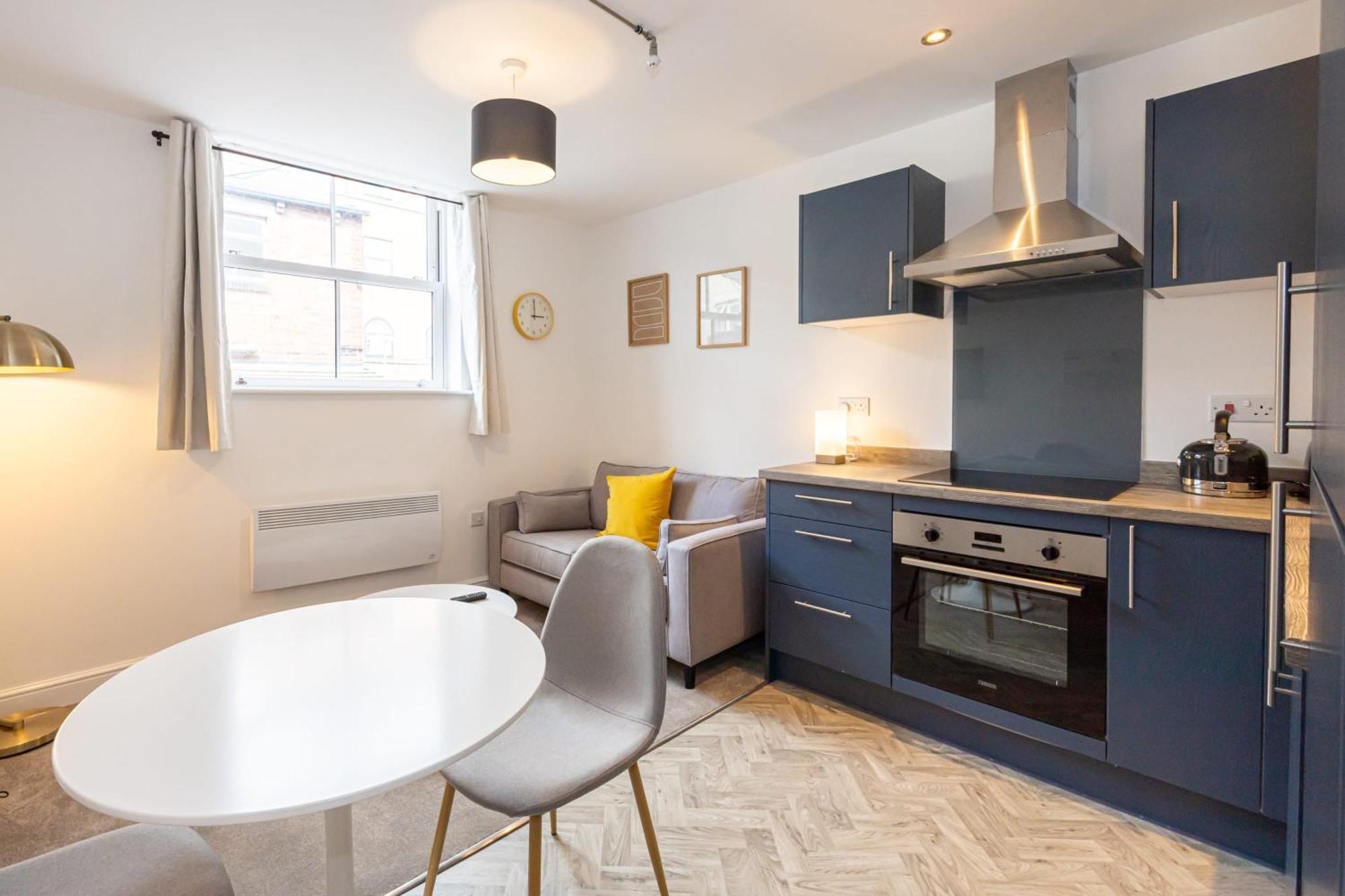 Beautiful 1 Bed 20Mins To Central Manchester Bolton Buitenkant foto