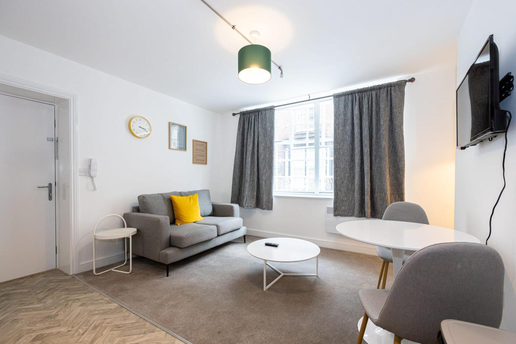 Beautiful 1 Bed 20Mins To Central Manchester Bolton Buitenkant foto