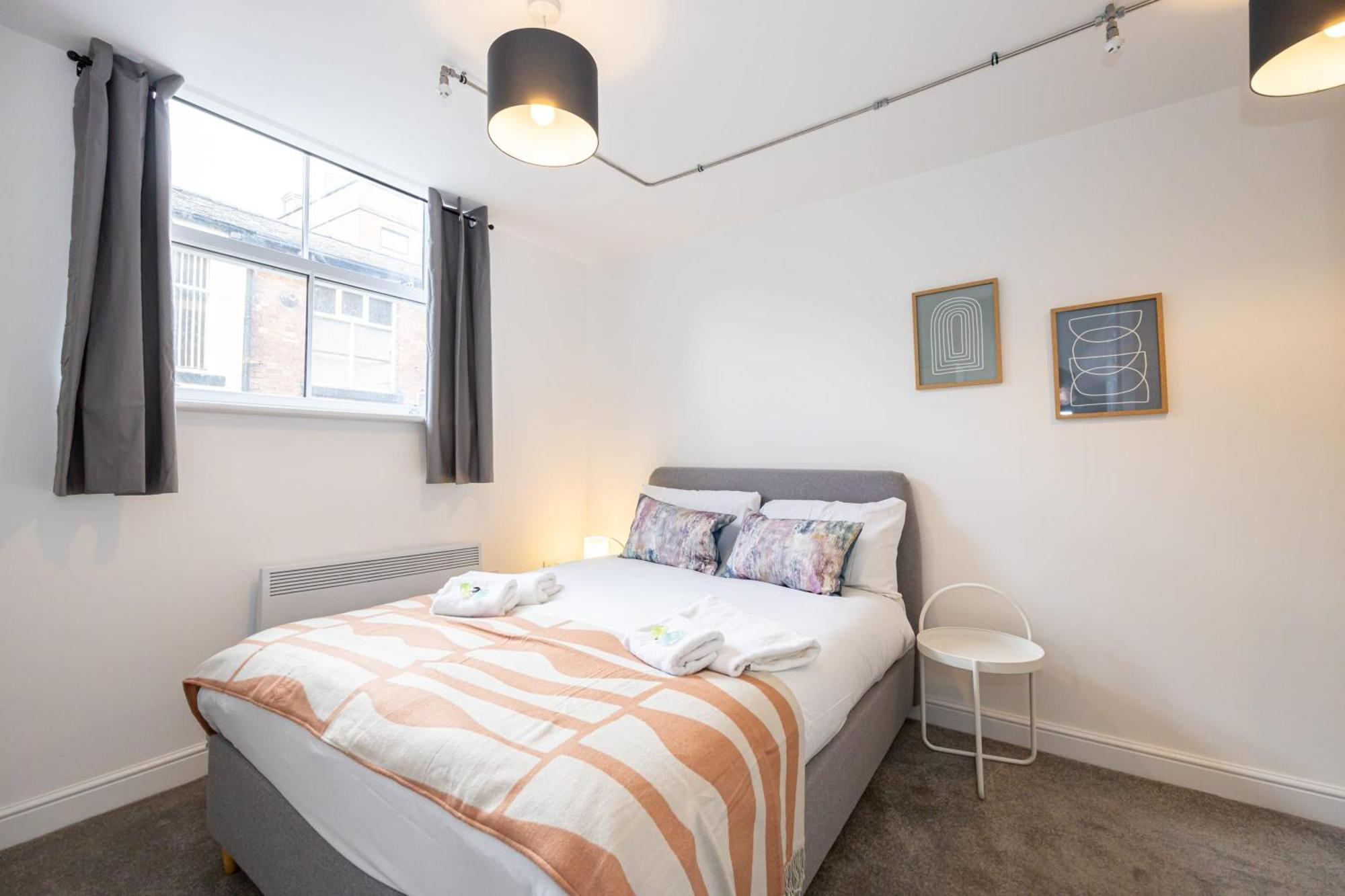 Beautiful 1 Bed 20Mins To Central Manchester Bolton Buitenkant foto