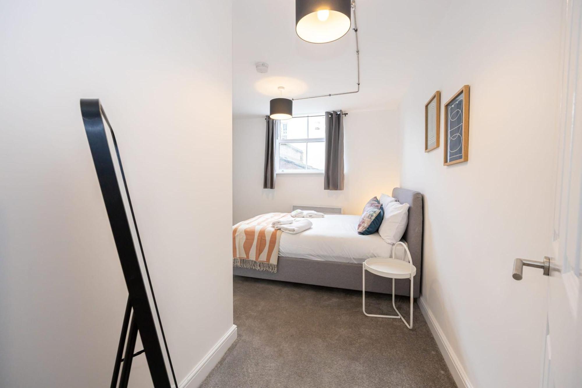 Beautiful 1 Bed 20Mins To Central Manchester Bolton Buitenkant foto